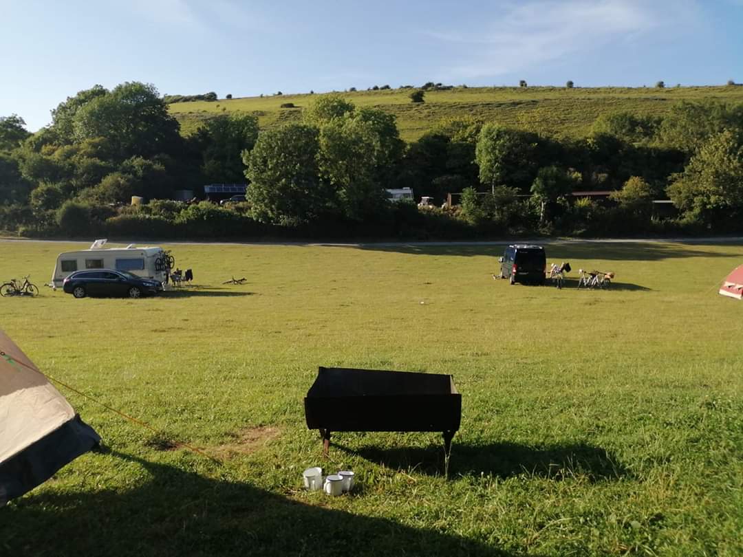 holiday review alfriston camping